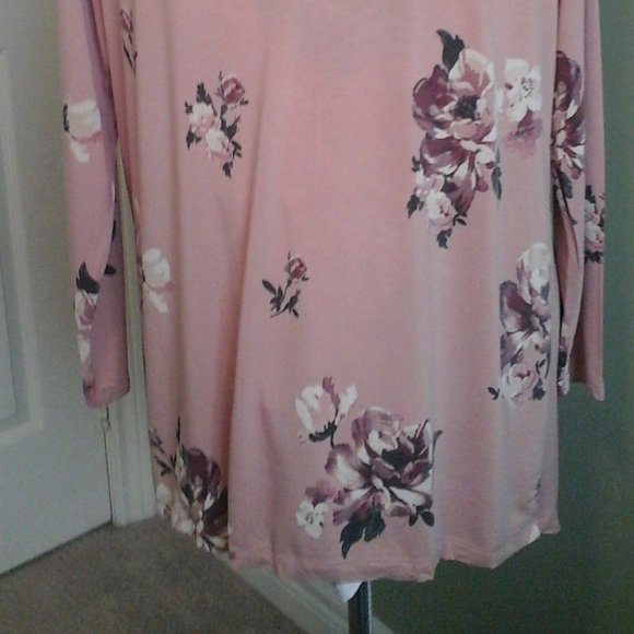 Michel Studio Collection Top, 1X - Picture 4 of 5